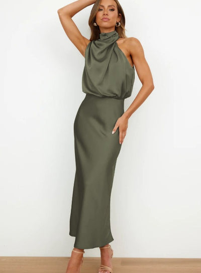 Elira Elegante Maxi Dress