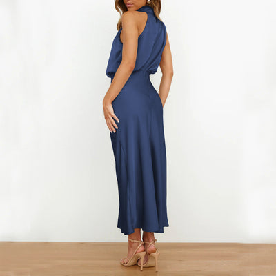 Elira Elegante Maxi Dress