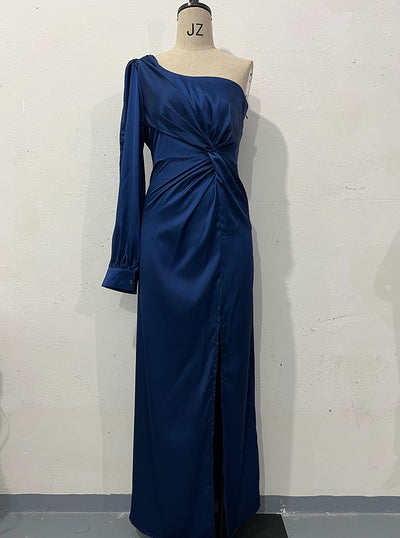 Sélène Elegante One Shoulder