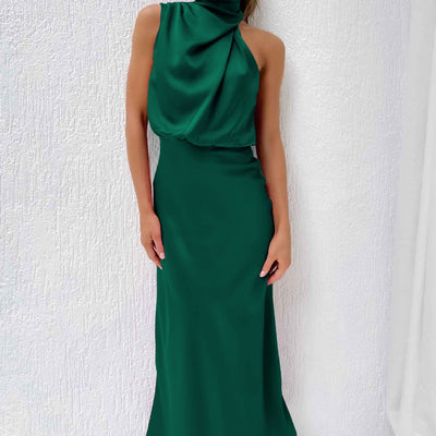 Elira Elegante Maxi Dress
