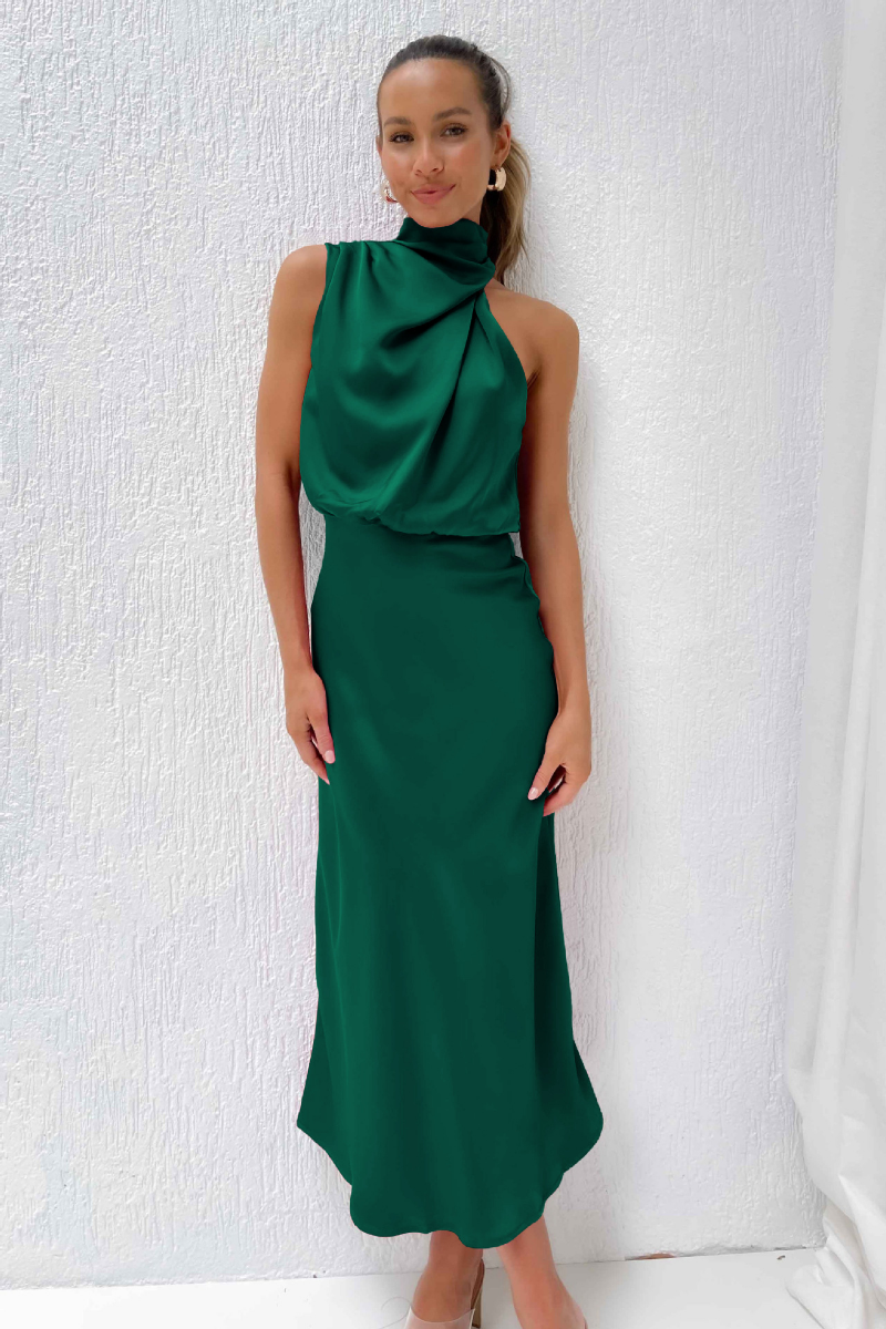 Elira  Elegante Maxi Dress