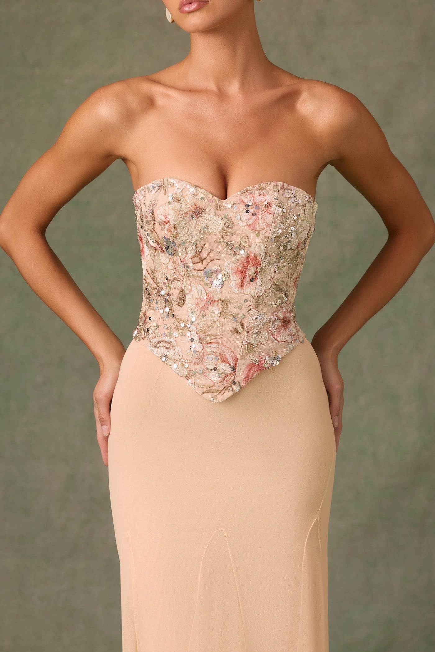 Alicia Maxi Dress
